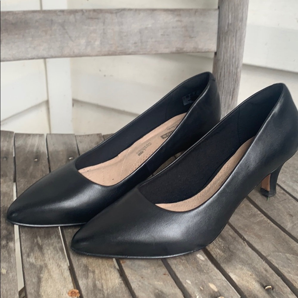 Clarks Black Pumps
